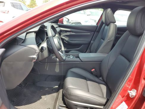 Used 2025 MAZDA MAZDA3 s FWD image 10