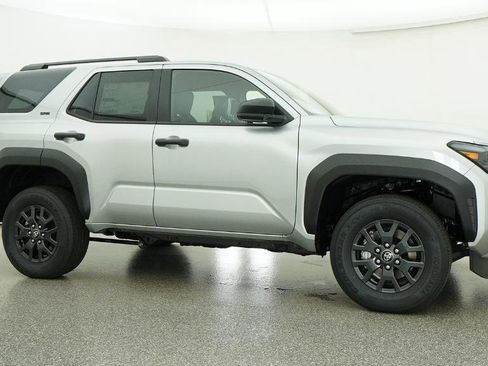 New 2026 Toyota 4Runner SR5 RWD image 15