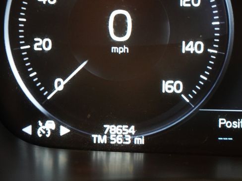 Used 2018 Volvo V90 T5 Cross Country w/ Convenience Package image 5