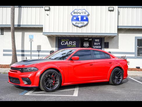 Used 2020 Dodge Charger Scat Pack RWD image 1