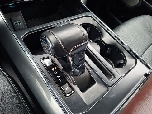 Used 2021 Ford F150 Lariat w/ Equipment Group 502A High image 16