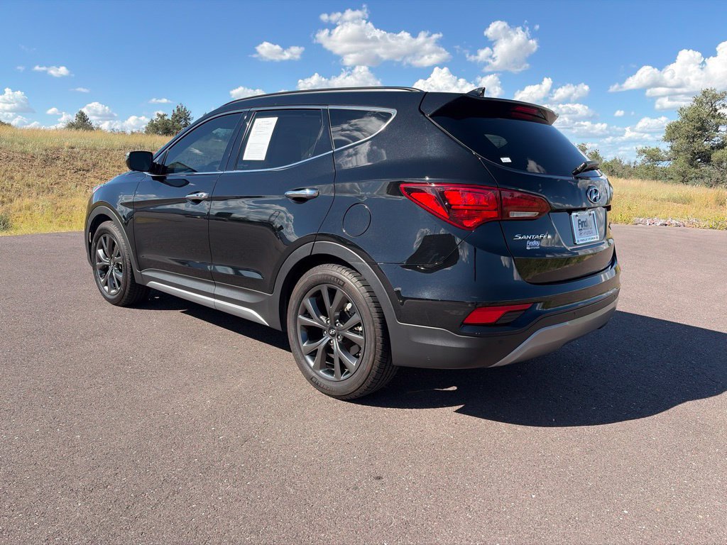 Used 2017 Hyundai Santa Fe Sport w/ 2.0T Ultimate Tech Package 05 FWD image 7