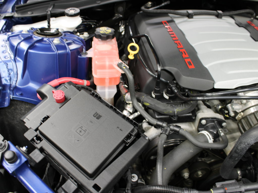 Used 2019 Chevrolet Camaro SS RWD image 26