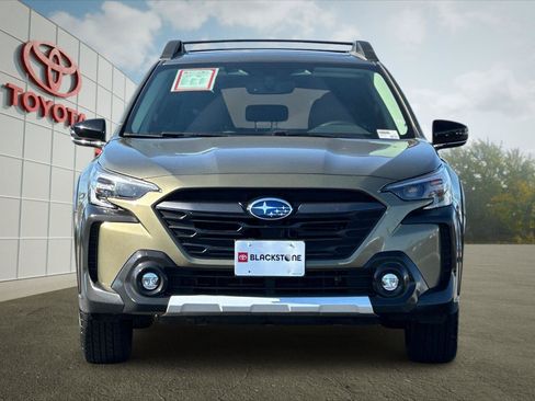 Used 2025 Subaru Outback Limited w/ Tech Package 2 AWD/4WD image 8