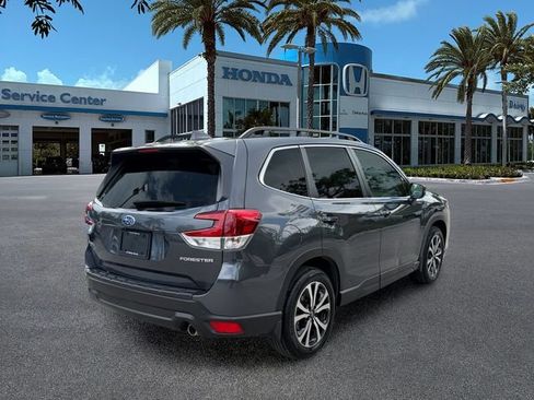 Used 2023 Subaru Forester Limited AWD/4WD image 8