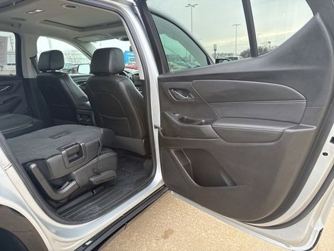 Used 2019 Chevrolet Traverse Premier w/ Redline Edition image 49
