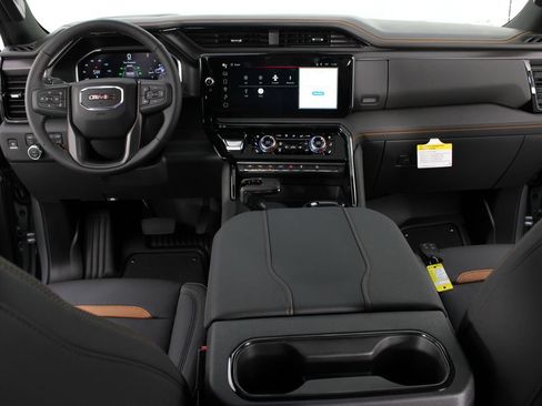 New 2026 GMC Sierra 1500 AT4 w/ AT4 Premium Package AWD/4WD image 13