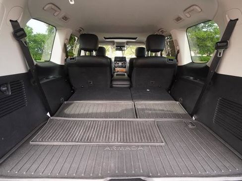 Used 2023 Nissan Armada SL w/ Captain's Chairs Package RWD image 33