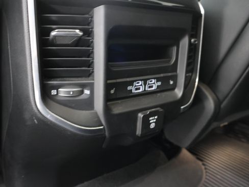 Used 2021 RAM 1500 Laramie AWD/4WD image 35