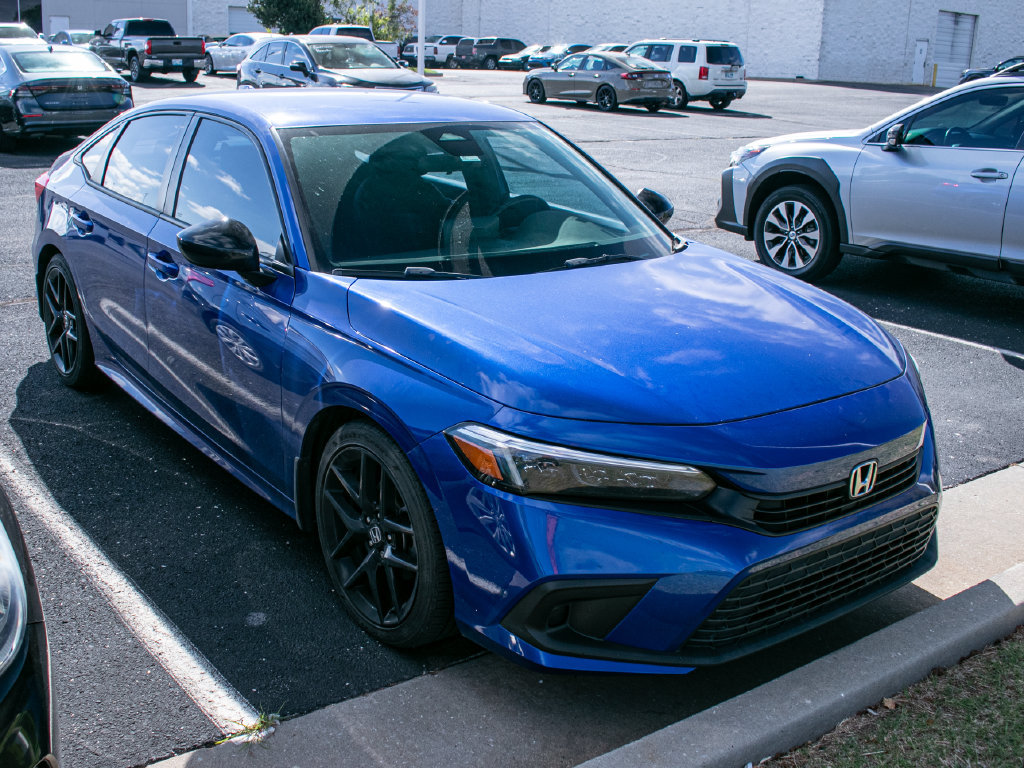 Used 2022 Honda Civic Sport image 3
