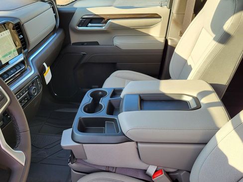 New 2026 Chevrolet Silverado 1500 LT w/ LPO, Liner Protection Package RWD image 18