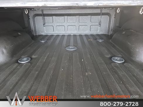 Used 2018 RAM 2500 Laramie AWD/4WD image 8