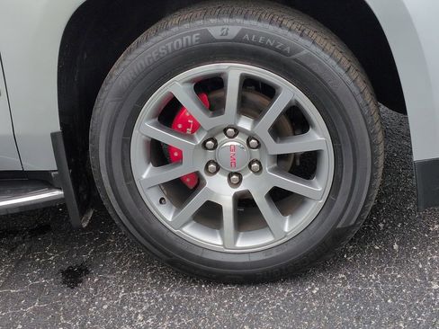 Used 2020 GMC Yukon XL Denali RWD image 11