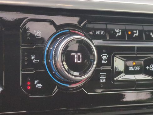 Used 2023 GMC Sierra 1500 Denali w/ Denali Reserve Package image 22