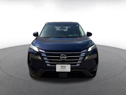 Used 2025 Nissan Rogue SV FWD image 4