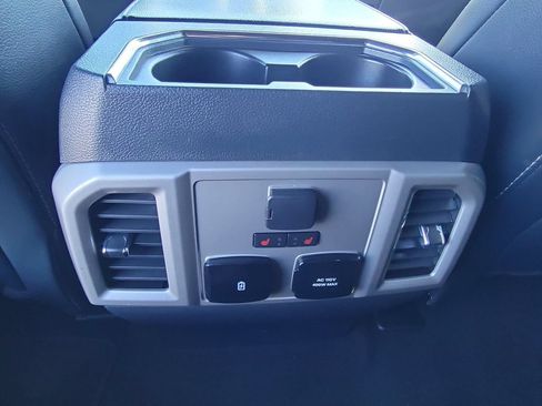 Used 2022 Ford F350 Lariat w/ Lariat Ultimate Package AWD/4WD image 21
