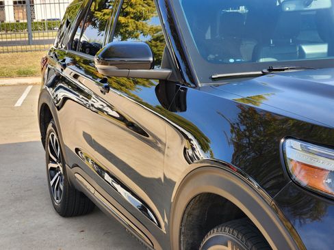 Used 2021 Ford Explorer ST w/ Equipment Group 401A image 8