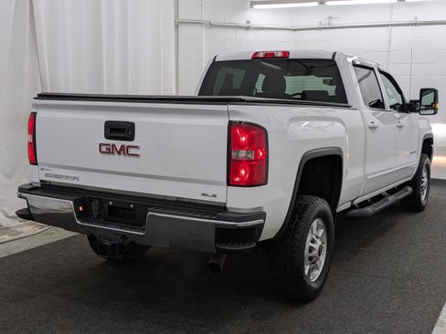 Used 2017 GMC Sierra 2500 SLE w/ HD SLE Preferred Plus Package image 3