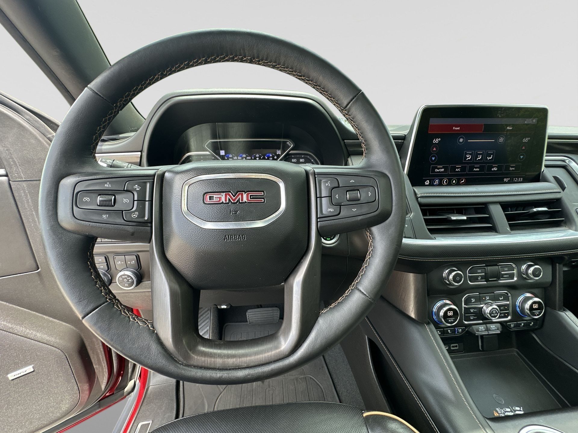 Certified 2021 GMC Yukon XL AT4 w/ AT4 Premium Package AWD/4WD image 11