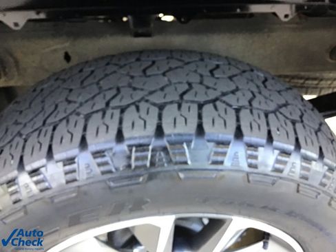 Used 2023 Chevrolet Silverado 1500 LT image 45