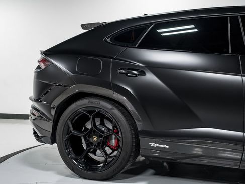 Used 2023 Lamborghini Urus Performante AWD/4WD image 56