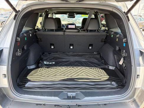 Certified 2026 Subaru Outback Limited AWD/4WD image 29