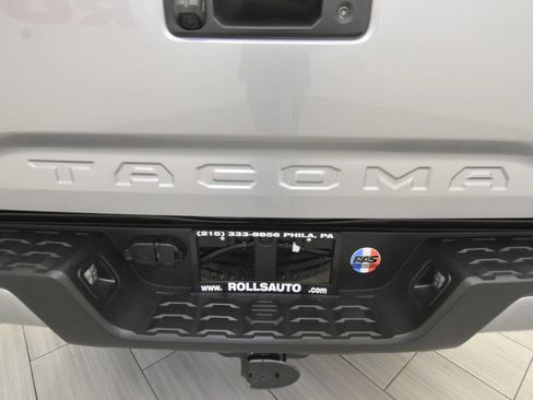 Used 2020 Toyota Tacoma SR w/ SX Package AWD/4WD image 47