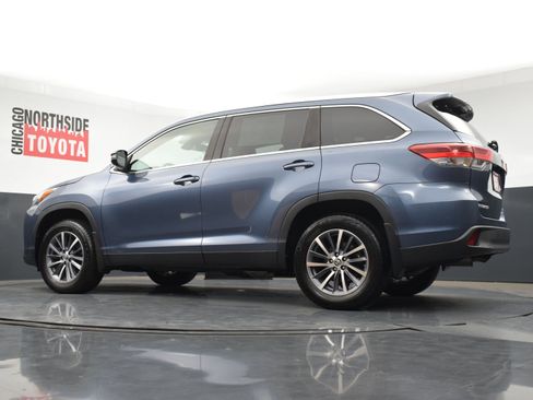 Used 2019 Toyota Highlander XLE image 33