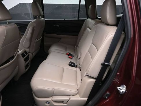 Used 2022 Honda Pilot Touring image 27