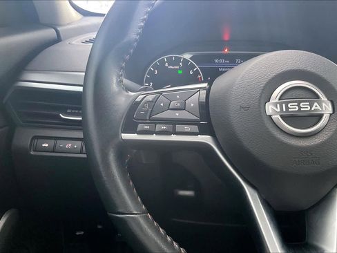 Used 2023 Nissan Altima 2.5 SR image 24