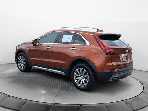 Used 2019 Cadillac XT4 Premium Luxury w/ Enhanced Visibility Package FWD image 5