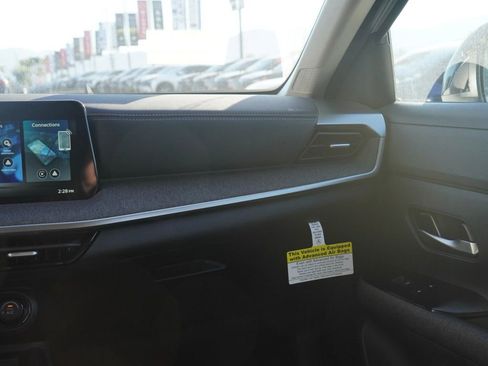 New 2026 Nissan Kicks SV image 22