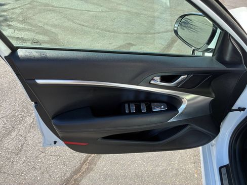 Used 2026 Genesis G70 2.5T RWD image 18