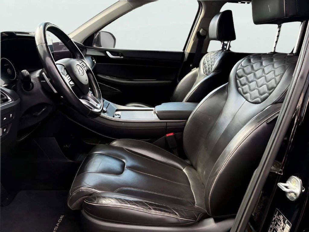 Used 2022 Hyundai Palisade Limited FWD image 19