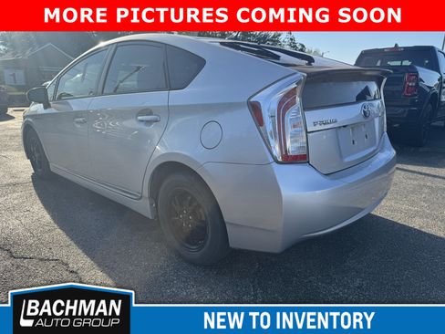 Used 2012 Toyota Prius Three FWD image 6
