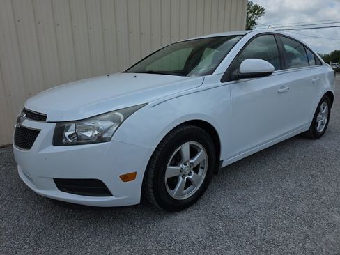 Used 2014 Chevrolet Cruze LT image 11