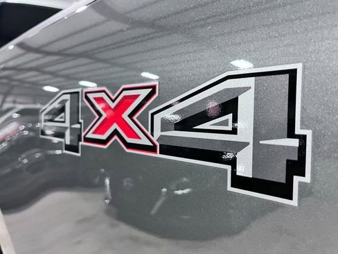 Used 2025 Ford F250 Platinum AWD/4WD image 38