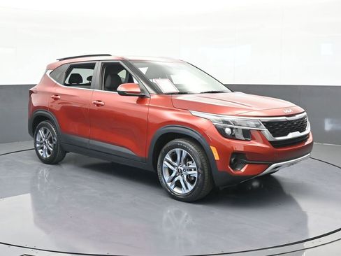 Used 2023 Kia Seltos S image 8