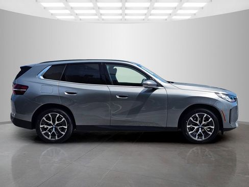 Used 2026 BMW X3 xDrive30 w/ Premium Package image 7