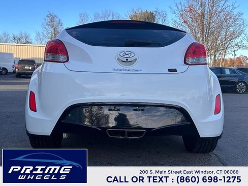 Used 2016 Hyundai Veloster w/ Option Group 02 image 6