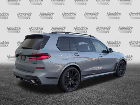Used 2026 BMW X7 xDrive40i w/ Executive Package AWD/4WD image 10
