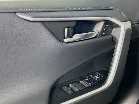 New 2025 Toyota RAV4 Limited image 17
