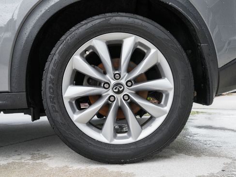 Used 2019 INFINITI QX50 Luxe w/ Protection Package image 14