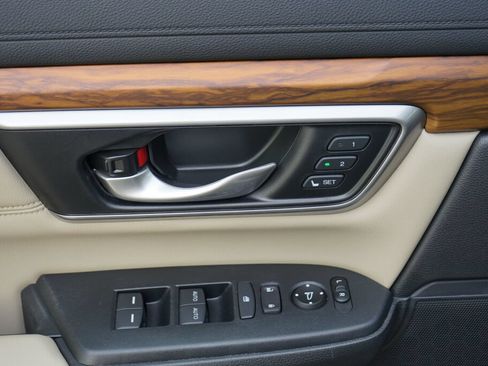 Used 2018 Honda CR-V EX-L image 12