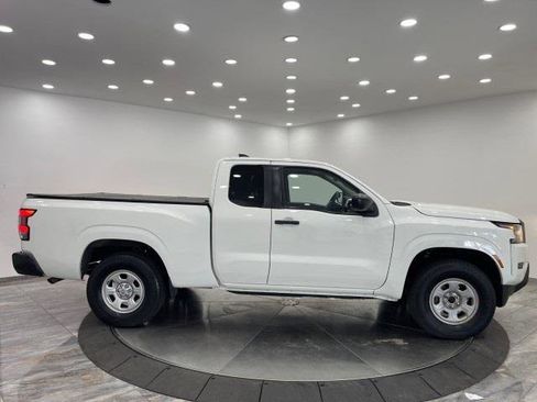 Used 2022 Nissan Frontier S image 8
