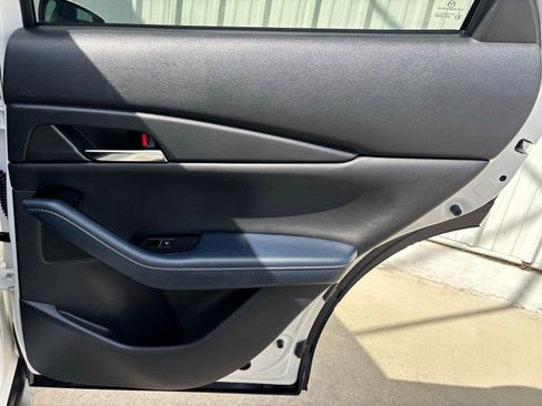 Used 2020 MAZDA CX-30 FWD w/ Preferred Package image 28