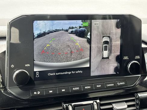 Certified 2023 Nissan Pathfinder SL AWD/4WD image 24