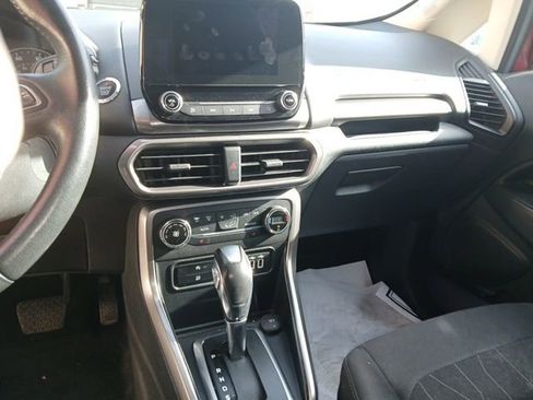 Used 2019 Ford EcoSport SE image 12
