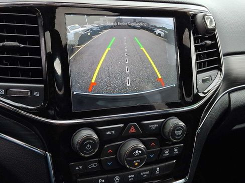 Used 2020 Jeep Grand Cherokee Limited w/ Trailer Tow Group IV AWD/4WD image 21