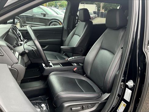 Used 2023 Honda Odyssey Sport image 27